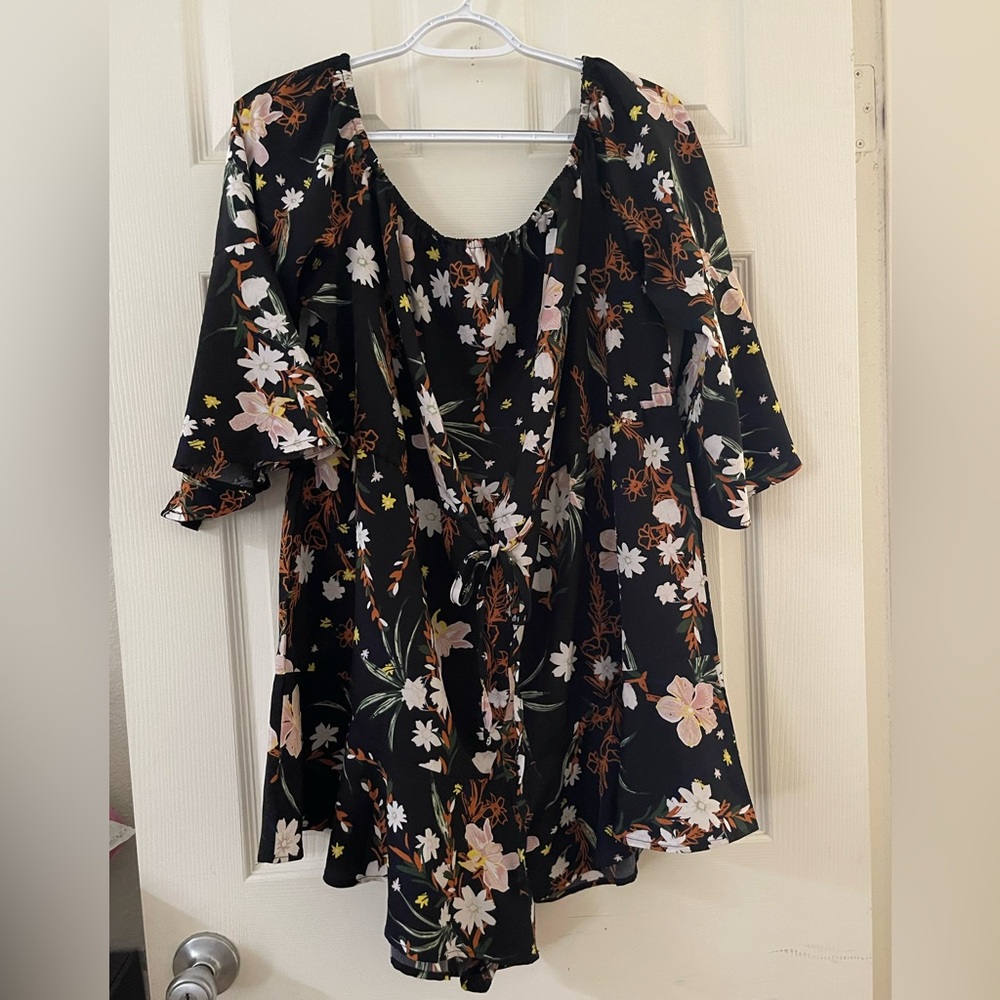 SHEIN Curve Floral Print Drawstring Waist Romper